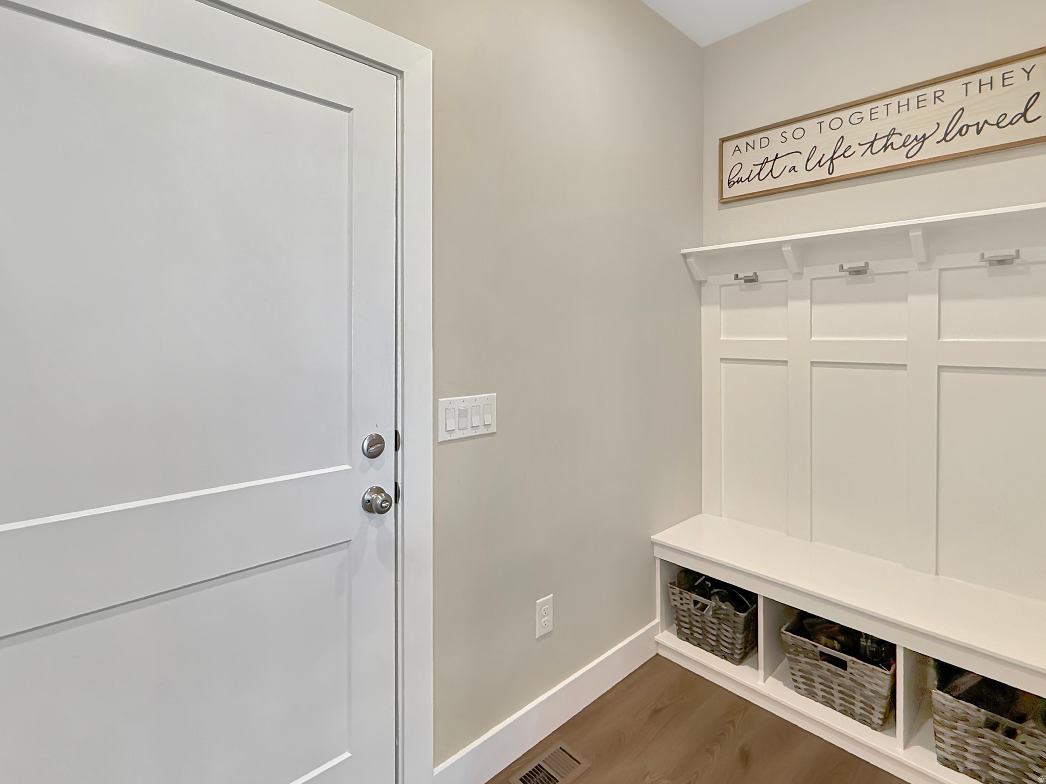 HIGHLANDS BLUFF ESTATES - Residential