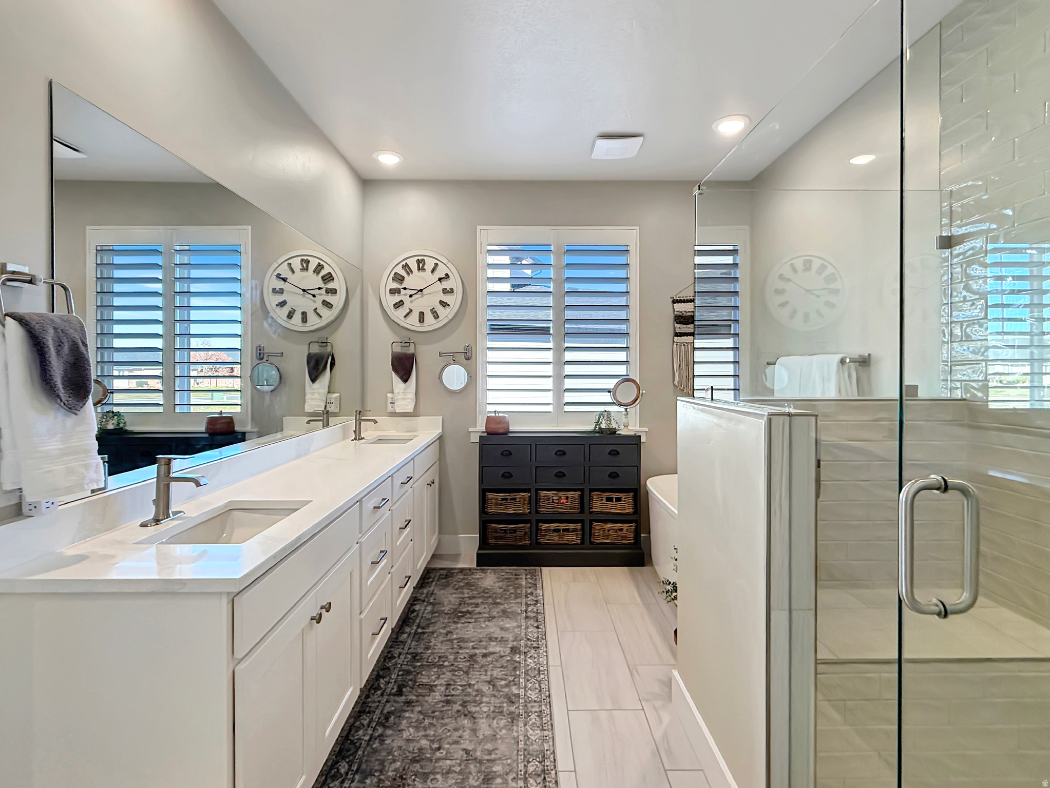 HIGHLANDS BLUFF ESTATES - Residential