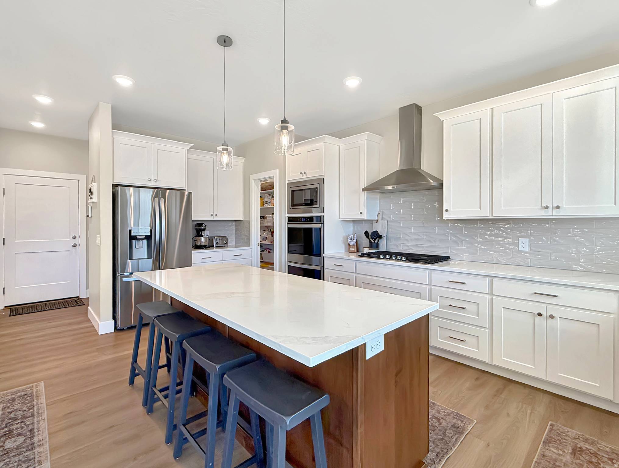 HIGHLANDS BLUFF ESTATES - Residential