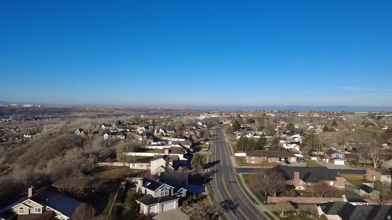 HIGHLANDS BLUFF ESTATES - Residential