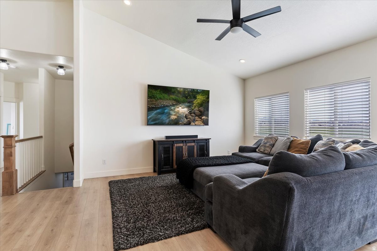 HYLANDS RANCH - Residential