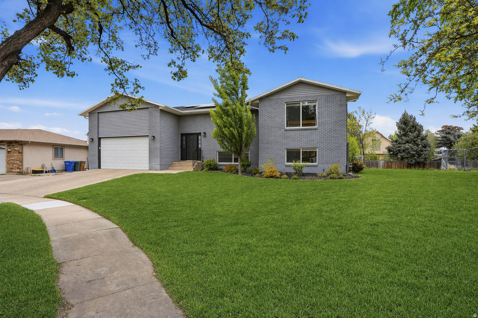 MORTON MEADOWS - Residential