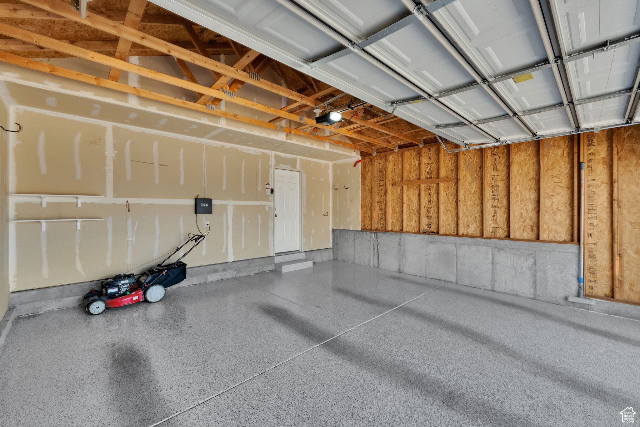 OQUIRRH HIGHLANDS - Residential