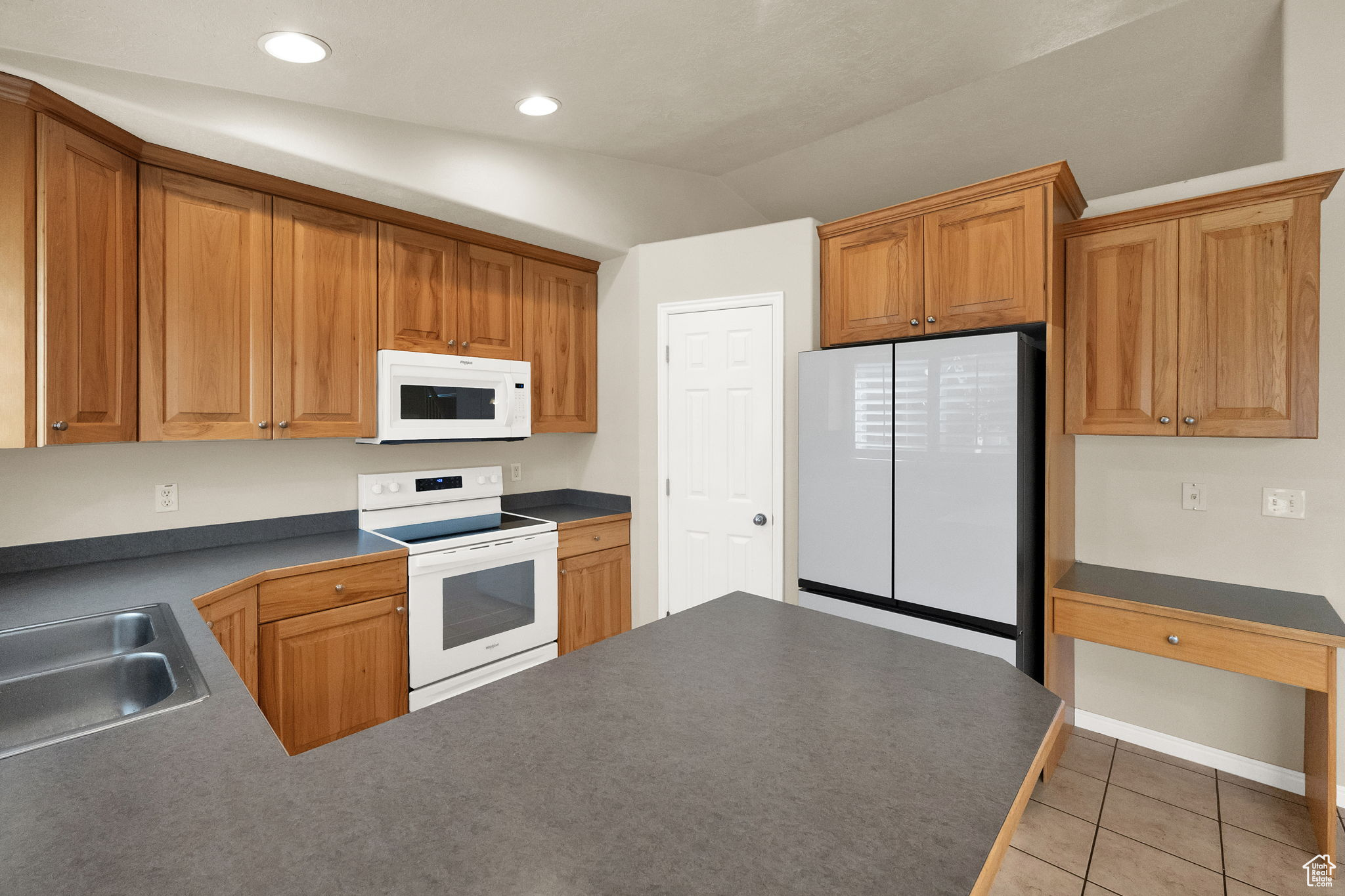 OQUIRRH HIGHLANDS - Residential