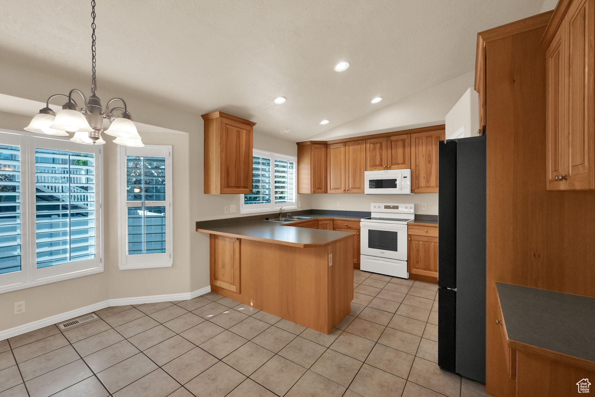 OQUIRRH HIGHLANDS - Residential