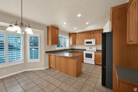 Tiny photo for 6806 S DUCHESS ST W, West Jordan, UT 84081 (MLS # 2116706)
