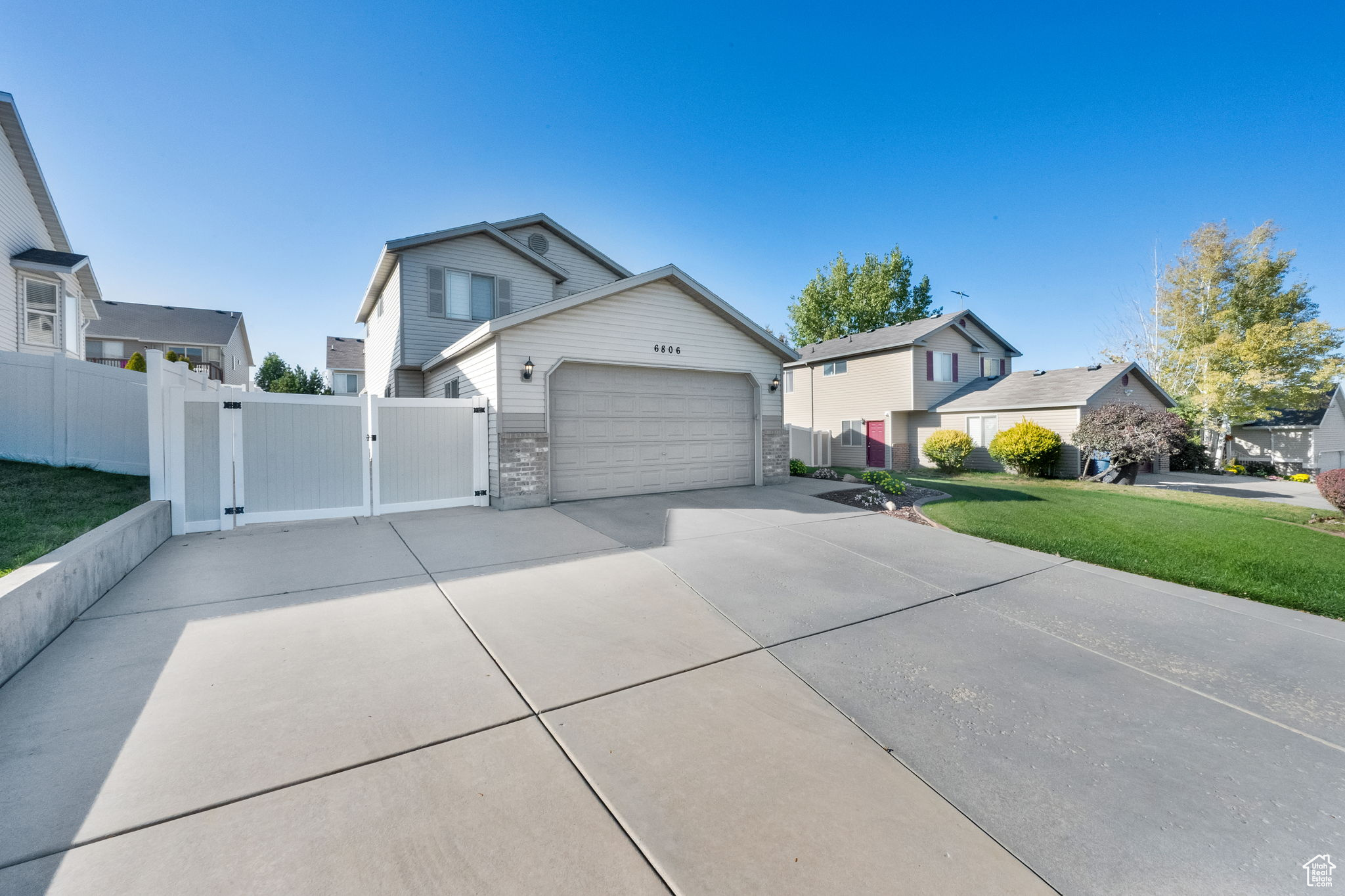 OQUIRRH HIGHLANDS - Residential