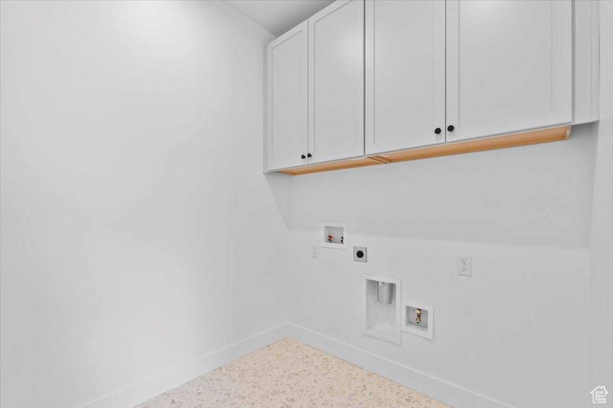 CANYON POINT - Residential