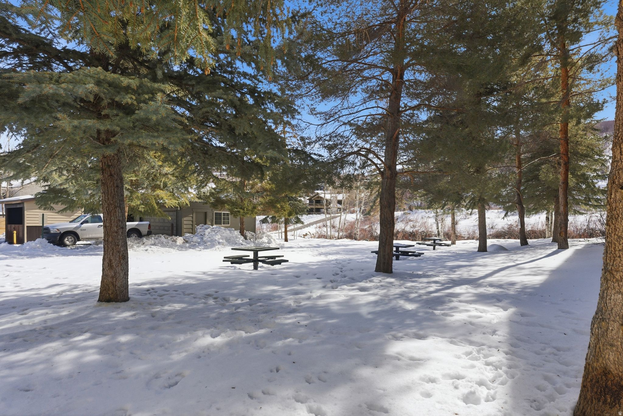 PROSPECTOR SQUARE - Residential