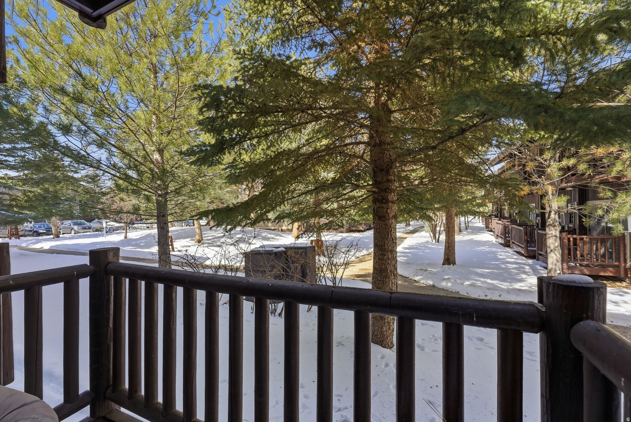 PROSPECTOR SQUARE - Residential