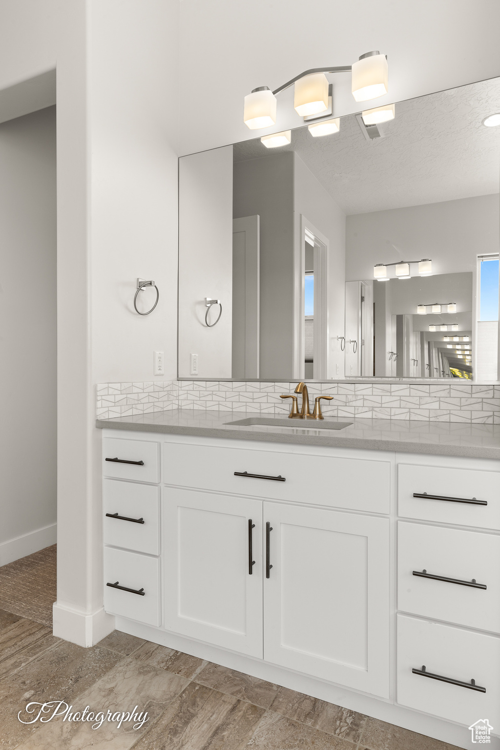173 N Tenaya Ct, Ivins, Utah image 18