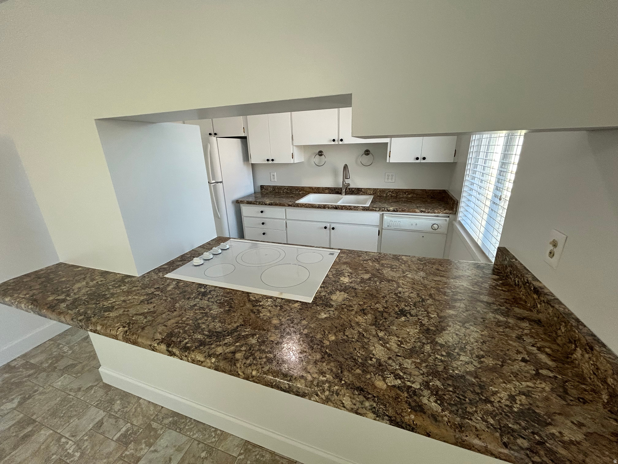 TANGLEWOOD - Residential