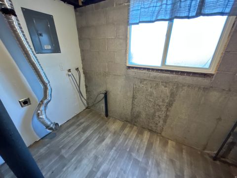 Tiny photo for 1383 E GREENFIELD AVE S, Murray, UT 84121 (MLS # 2127567)