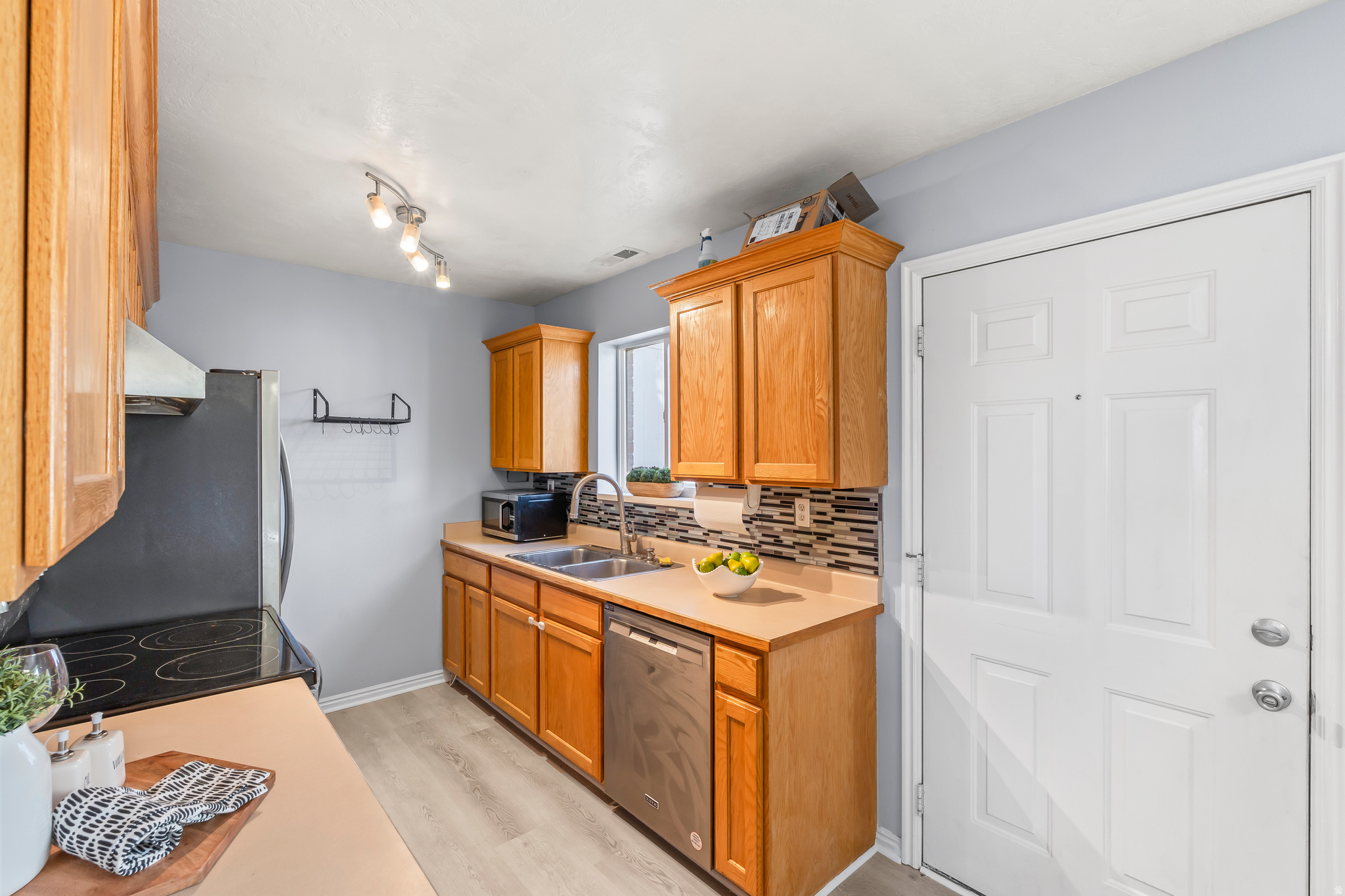 PARK VIEW TERRACE CONDO - Residential