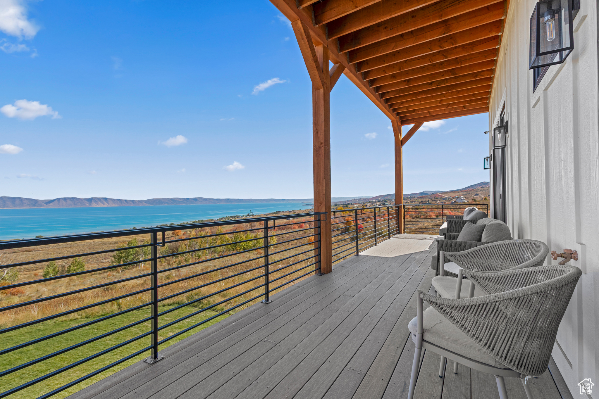 CABIN HOLLOW SUB LOT 3 - Residential