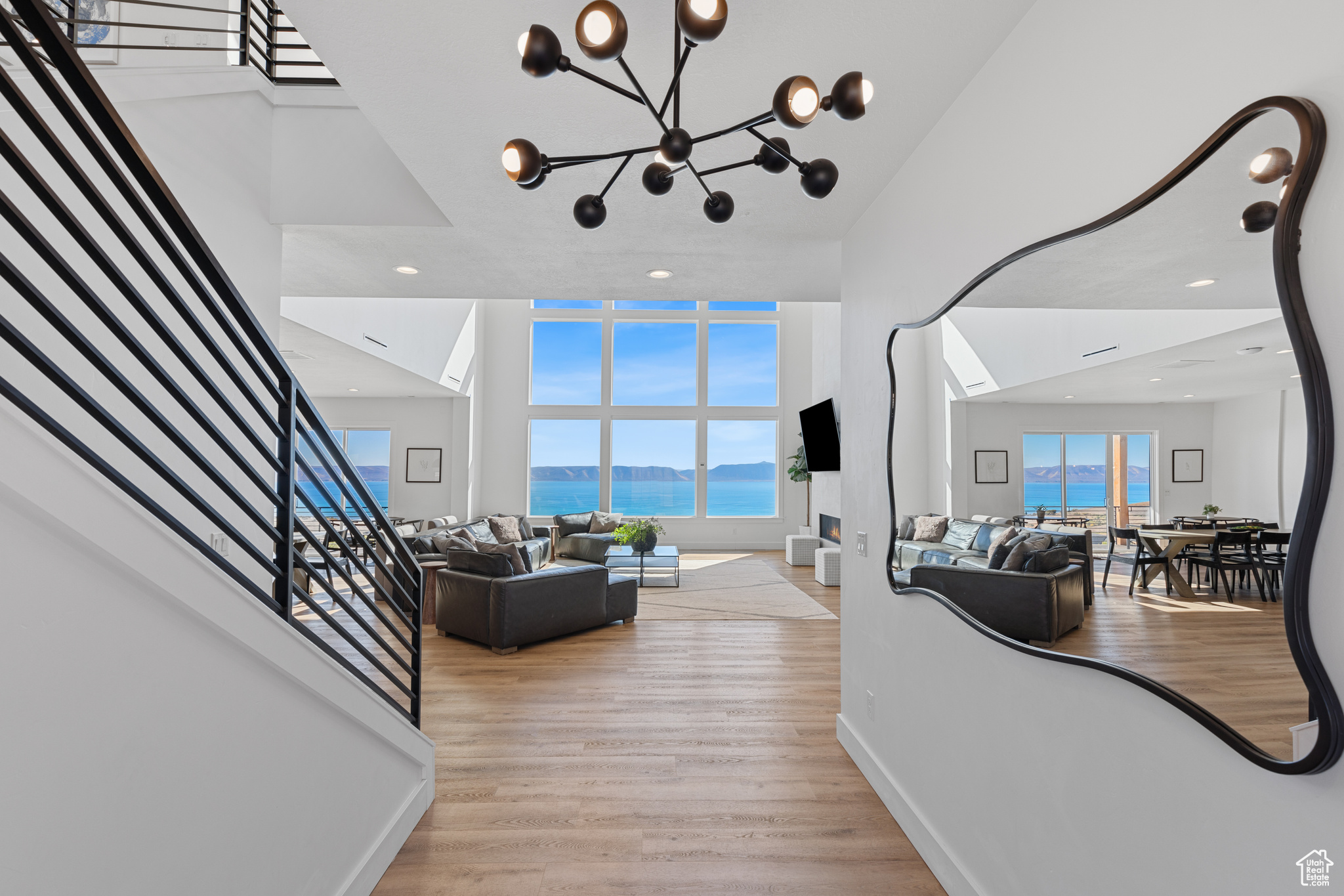 CABIN HOLLOW SUB LOT 3 - Residential