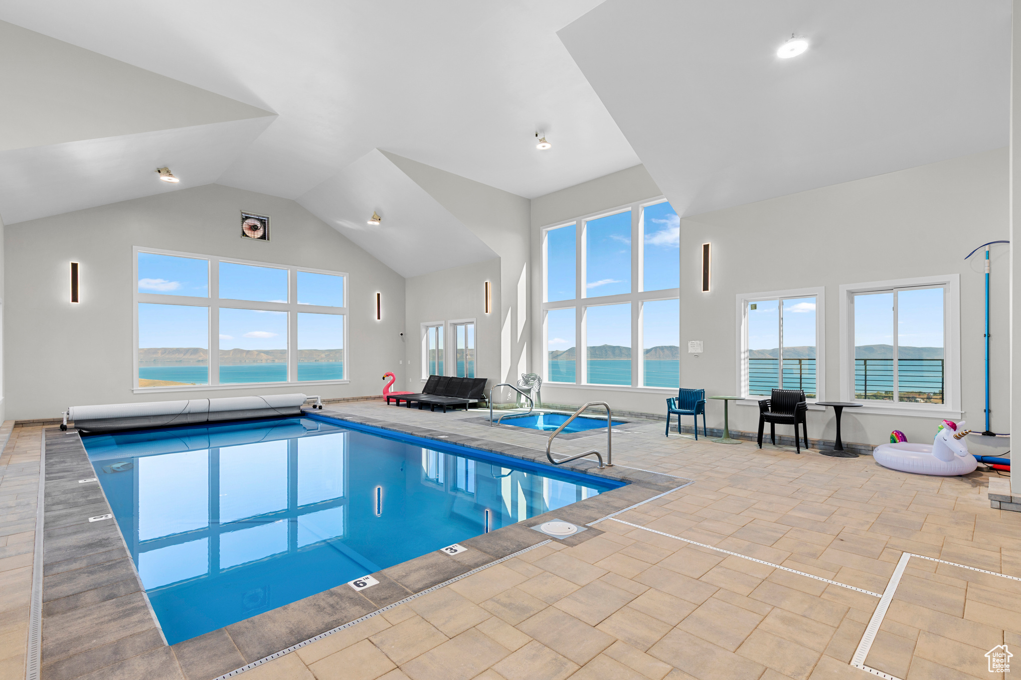 CABIN HOLLOW SUB LOT 3 - Residential