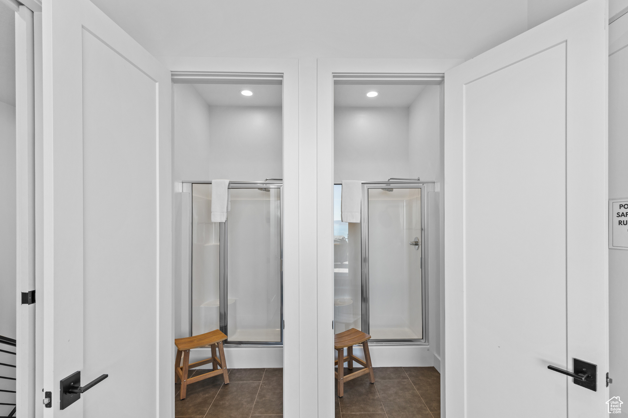 CABIN HOLLOW SUB LOT 3 - Residential