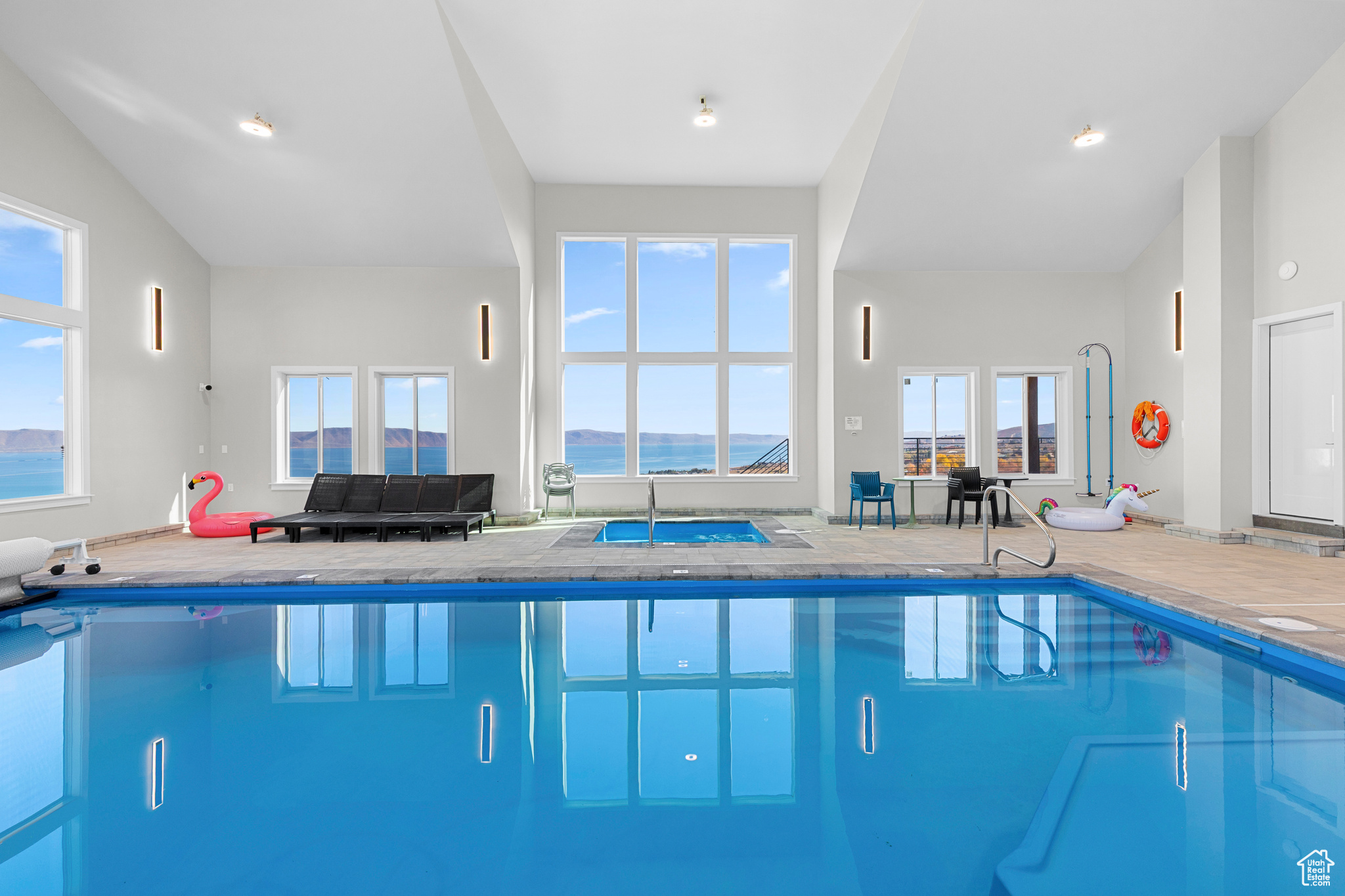 CABIN HOLLOW SUB LOT 3 - Residential