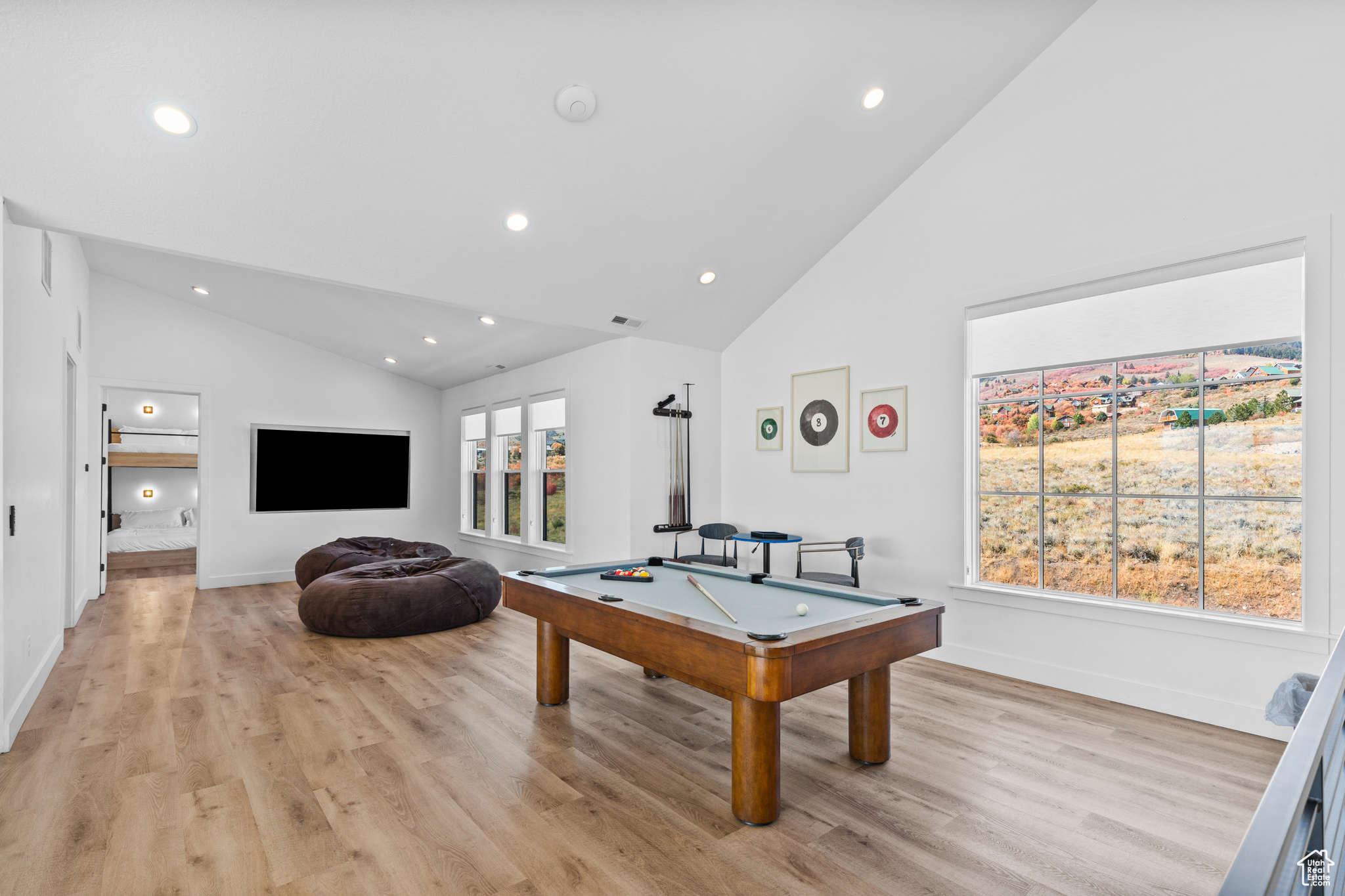 CABIN HOLLOW SUB LOT 3 - Residential