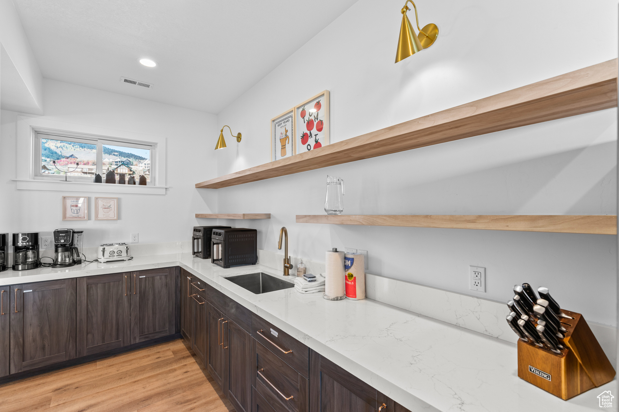 CABIN HOLLOW SUB LOT 3 - Residential