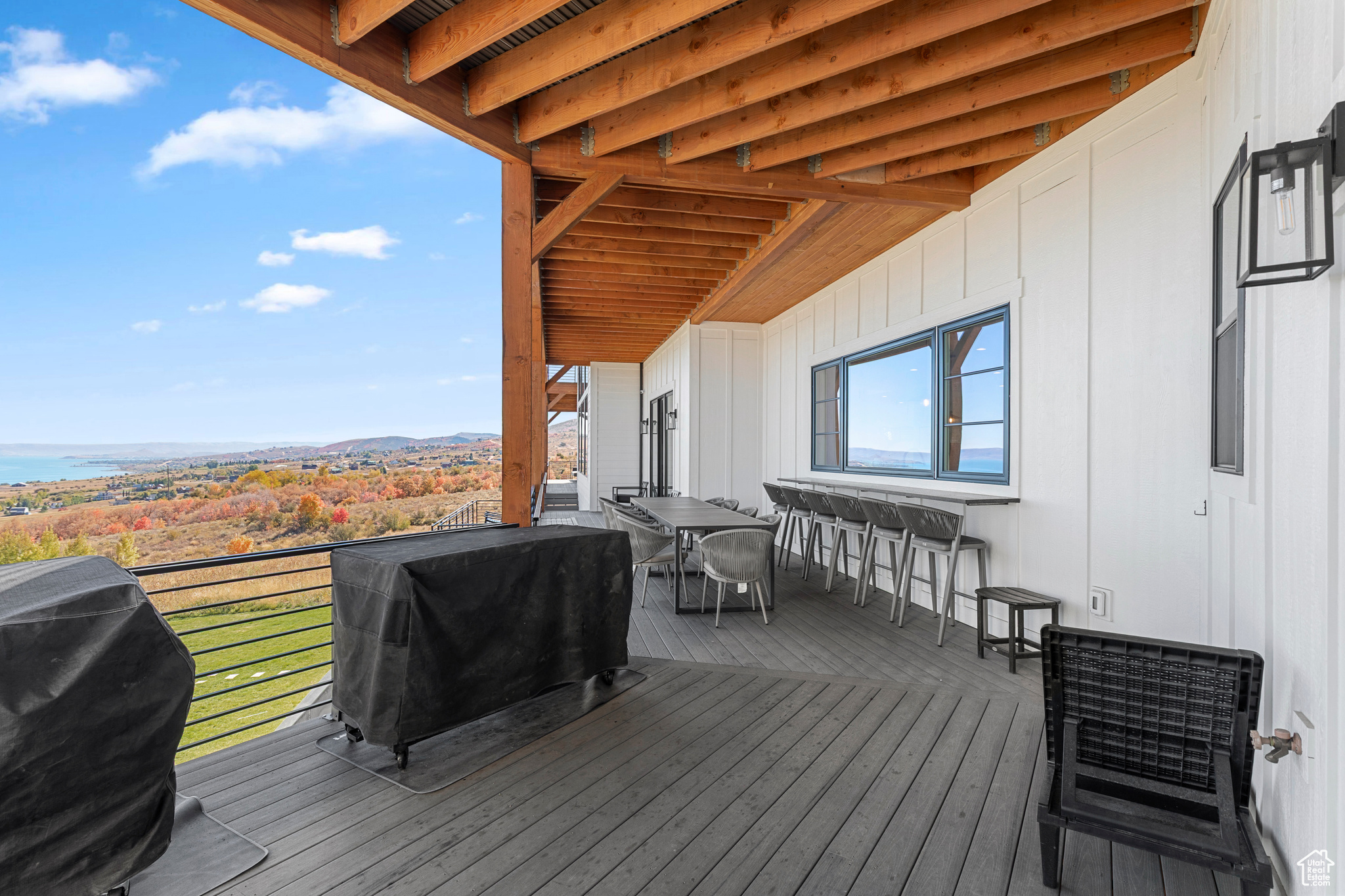 CABIN HOLLOW SUB LOT 3 - Residential