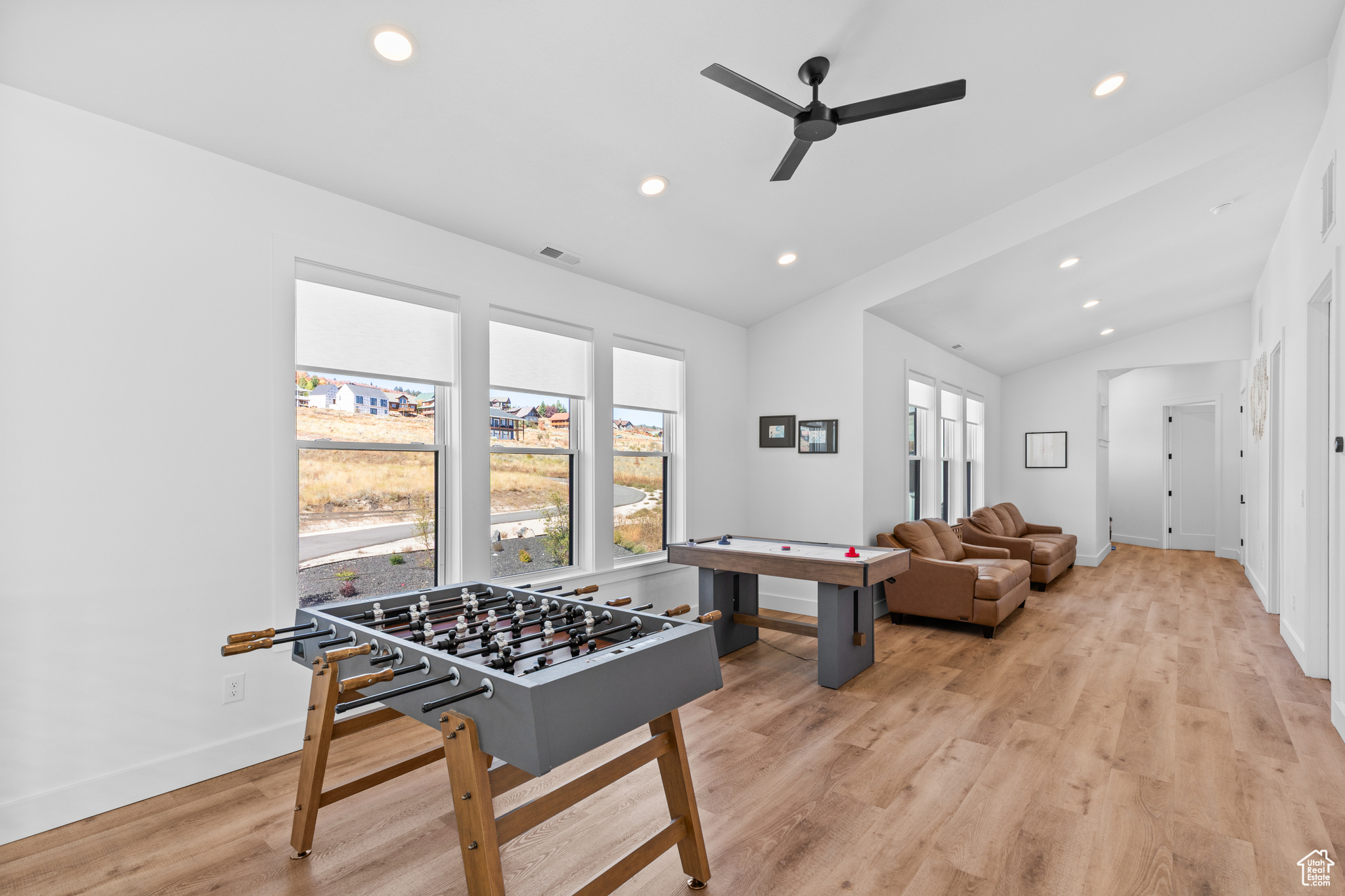 CABIN HOLLOW SUB LOT 3 - Residential