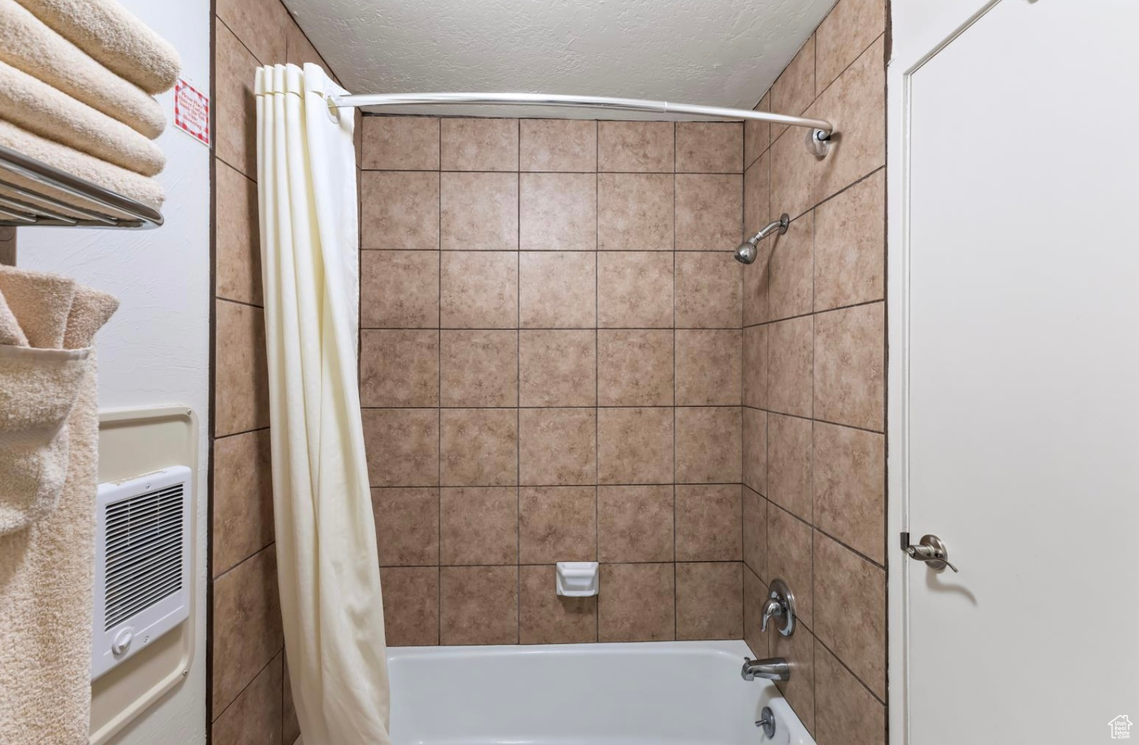 2176 S Bear Blvd #404, Garden City, Utah image 4