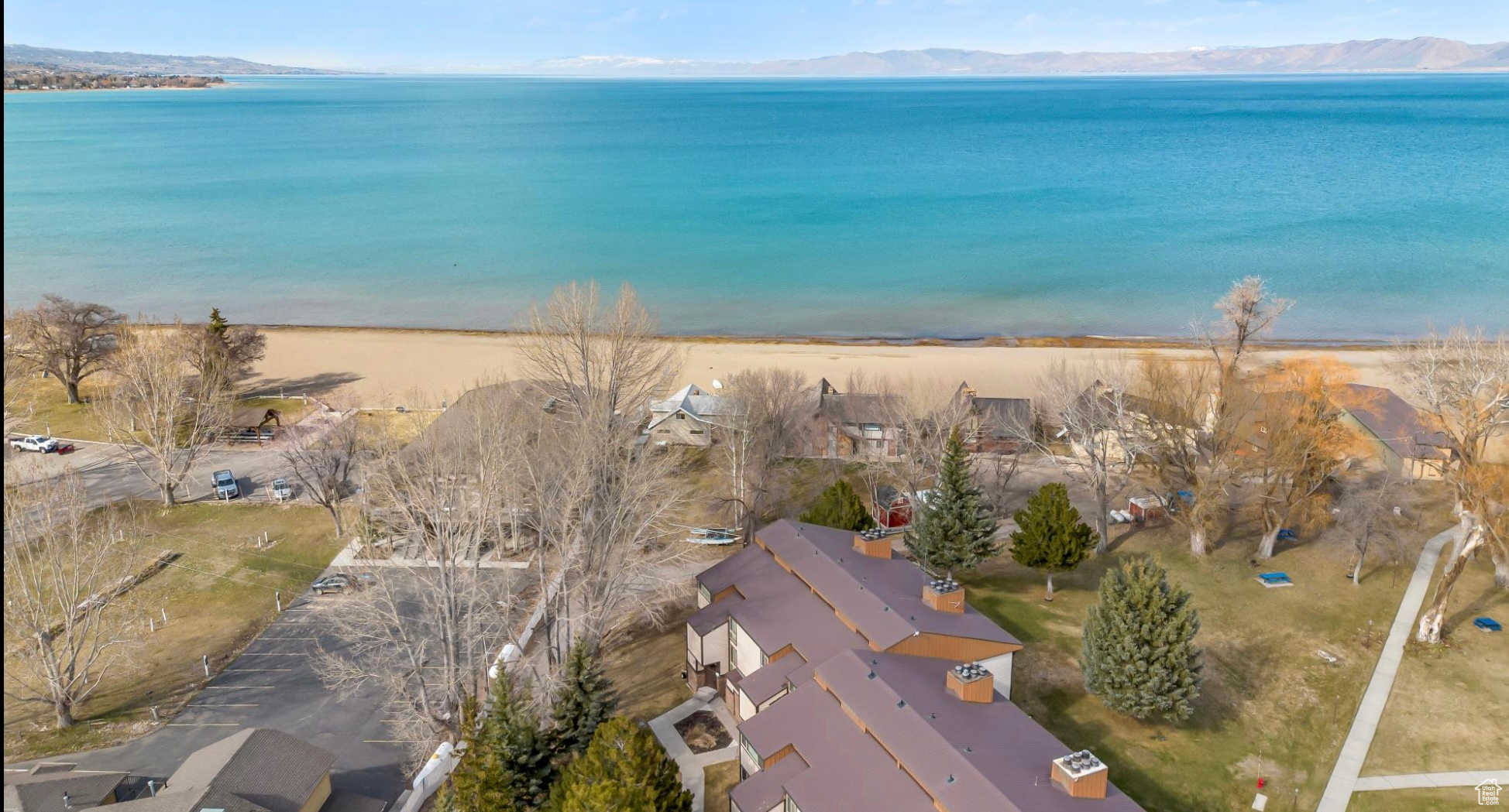 2176 S Bear Blvd #404, Garden City, Utah image 16