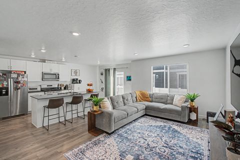 Tiny photo for 1057 E DORY BOAT RD, Saratoga Springs, UT 84045 (MLS # 2146966)