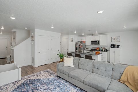 Tiny photo for 1057 E DORY BOAT RD, Saratoga Springs, UT 84045 (MLS # 2146966)