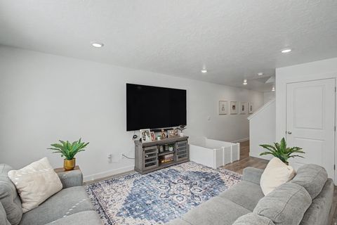 Tiny photo for 1057 E DORY BOAT RD, Saratoga Springs, UT 84045 (MLS # 2146966)