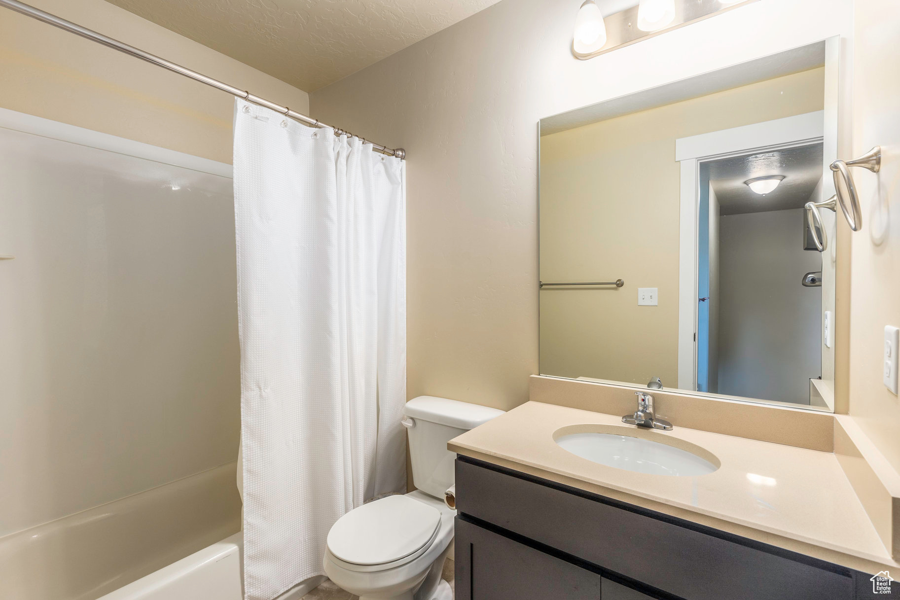 PLAT B QUAIL VALLEY - Residential Income