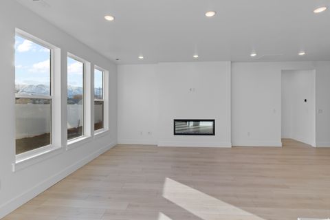 Tiny photo for 1506 SILVER CANOE LOOP, Logan, UT 84321 (MLS # 2121702)