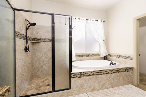 Tiny photo for 2005 W 450 CIR S, Saint George, UT 84770 (MLS # 2158667)
