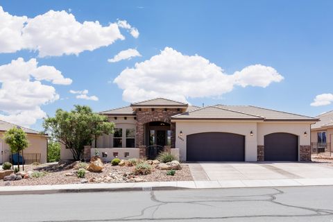 Photo of 2005 W 450 CIR S, Saint George, UT 84770 (MLS # 2158667)