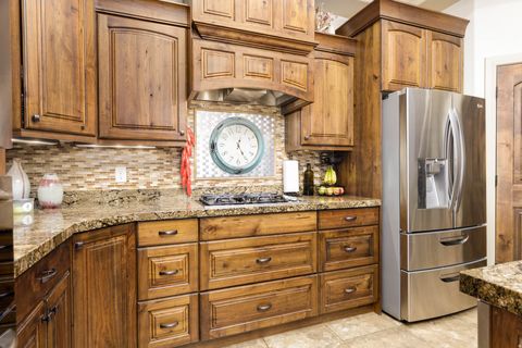 Tiny photo for 2005 W 450 CIR S, Saint George, UT 84770 (MLS # 2158667)