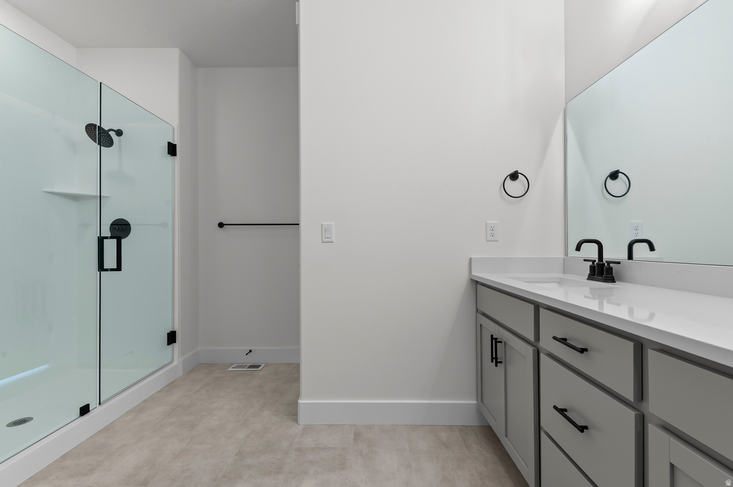 CRANEFIELD EST COLLECTION 1513 - Residential