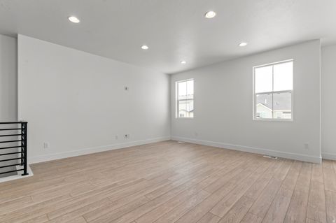 Tiny photo for 3036 W 2600 N, Clinton, UT 84015 (MLS # 2126210)