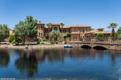 Tiny photo for 90 W TRIPLE CROWN LN, Washington, UT 84780 (MLS # 2127830)