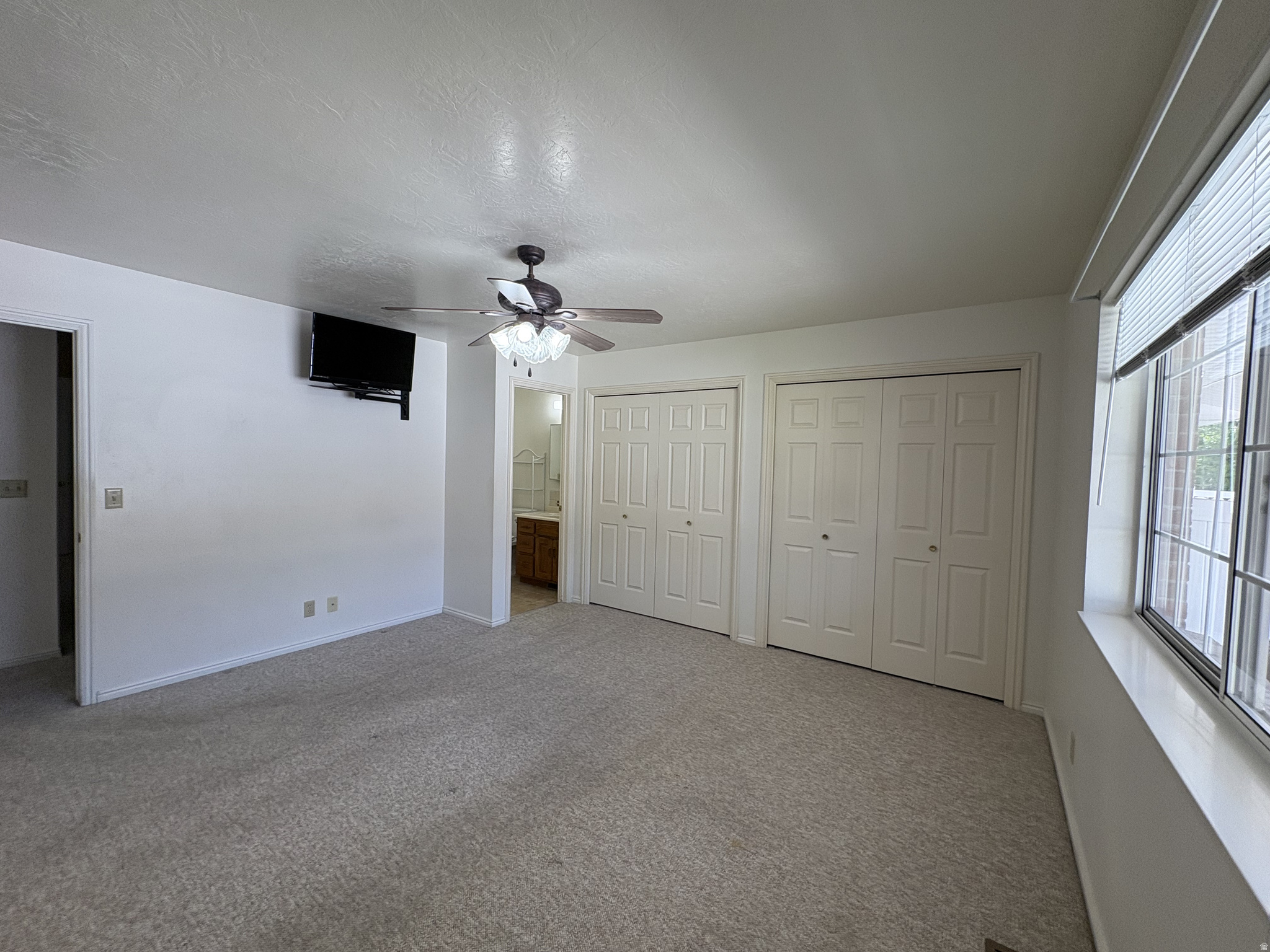 LAKECREST - Residential Income