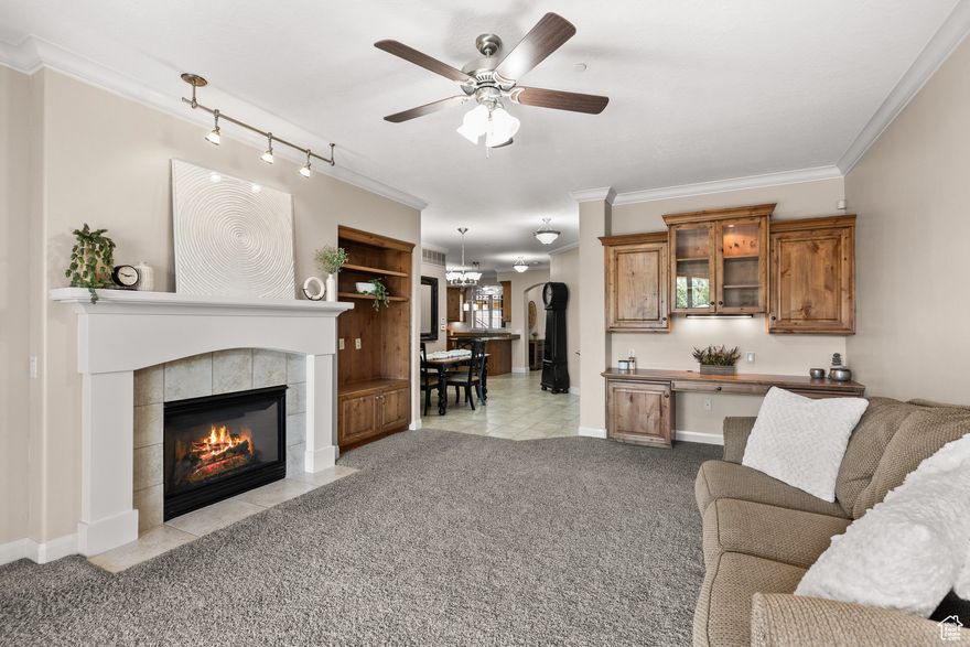 This beautiful condo in sunny St George is perfect for your second home/vacation hangout or your first or next home. All furniture and appliances are included. The no maintenance yard allows you to come and go as you please. The pool, spa, pickleball courts, and clubhouse are just steps away. Great location-close to shopping, restaurants, entertainment, and the I-15.