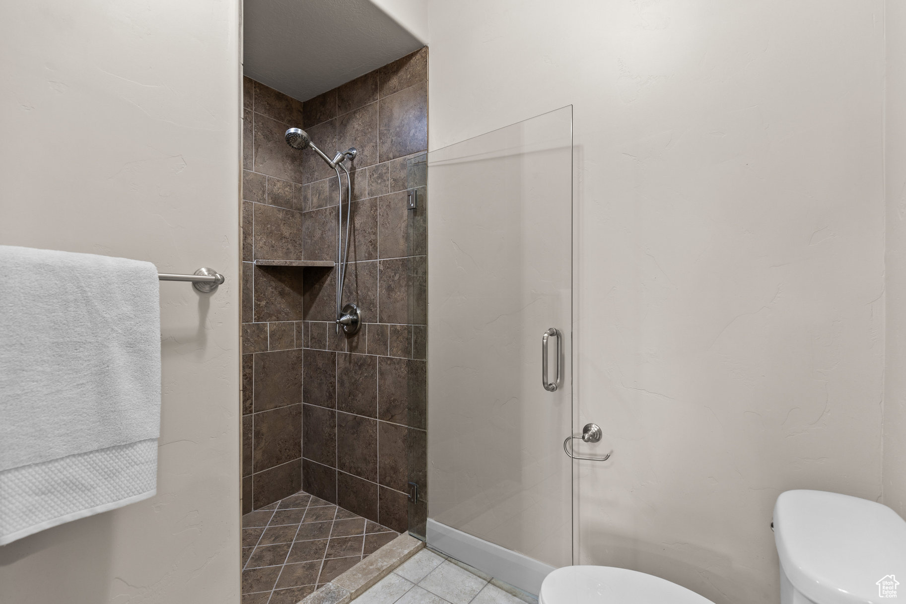 PELICAN HILLS CONDOMINIUMS - Residential