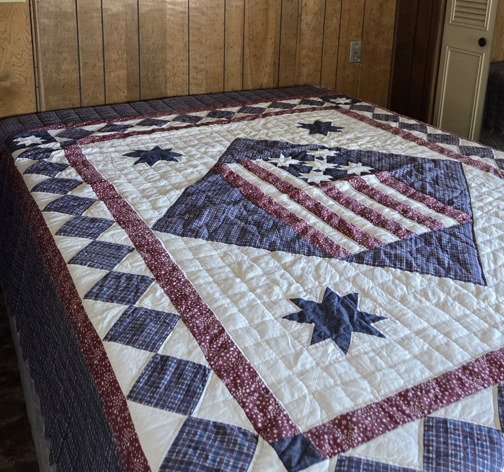 ECHO CREEK RANCHES - Land