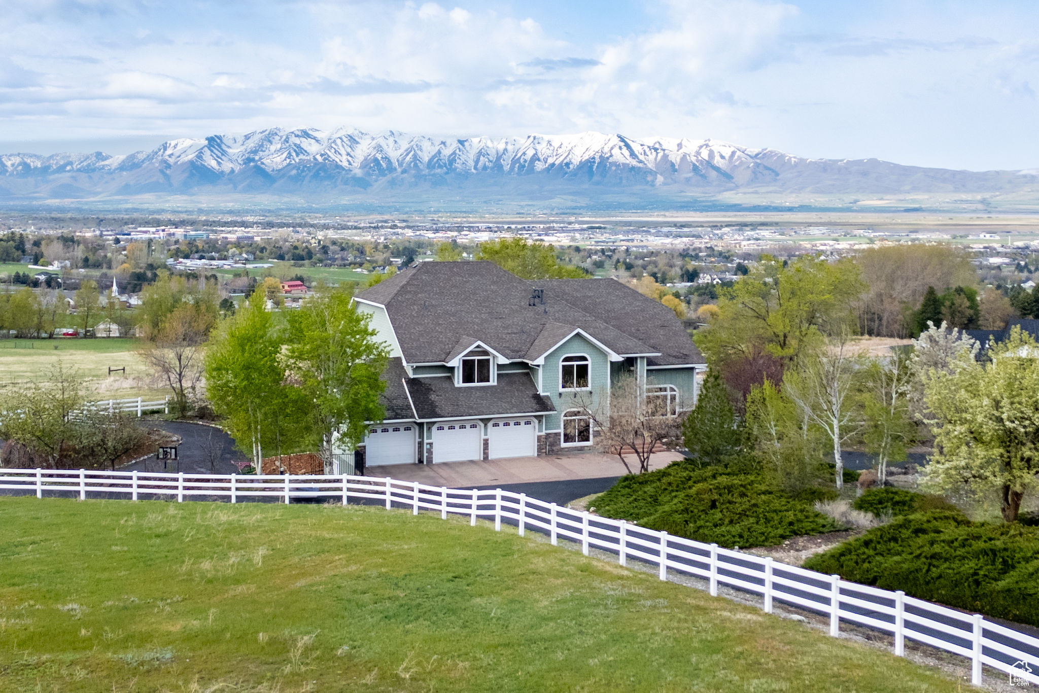 1910 E Canyon Ridge Drive Dr, North Logan, Utah image 1