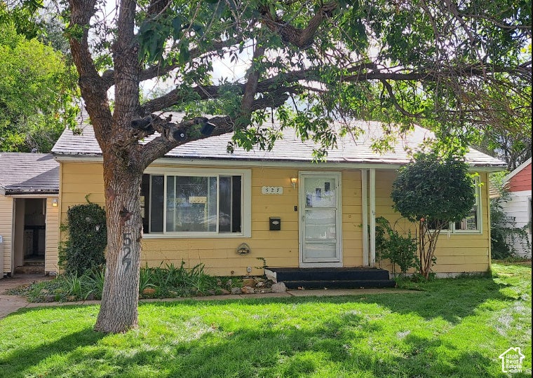 Photo of 527 S 500 E, Clearfield, UT 84015 (MLS # 2189496)