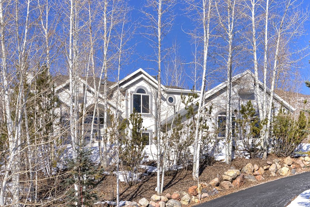 Photo of 2724 W SACKETT DR, Park City, UT 84098 (MLS # 2135533)
