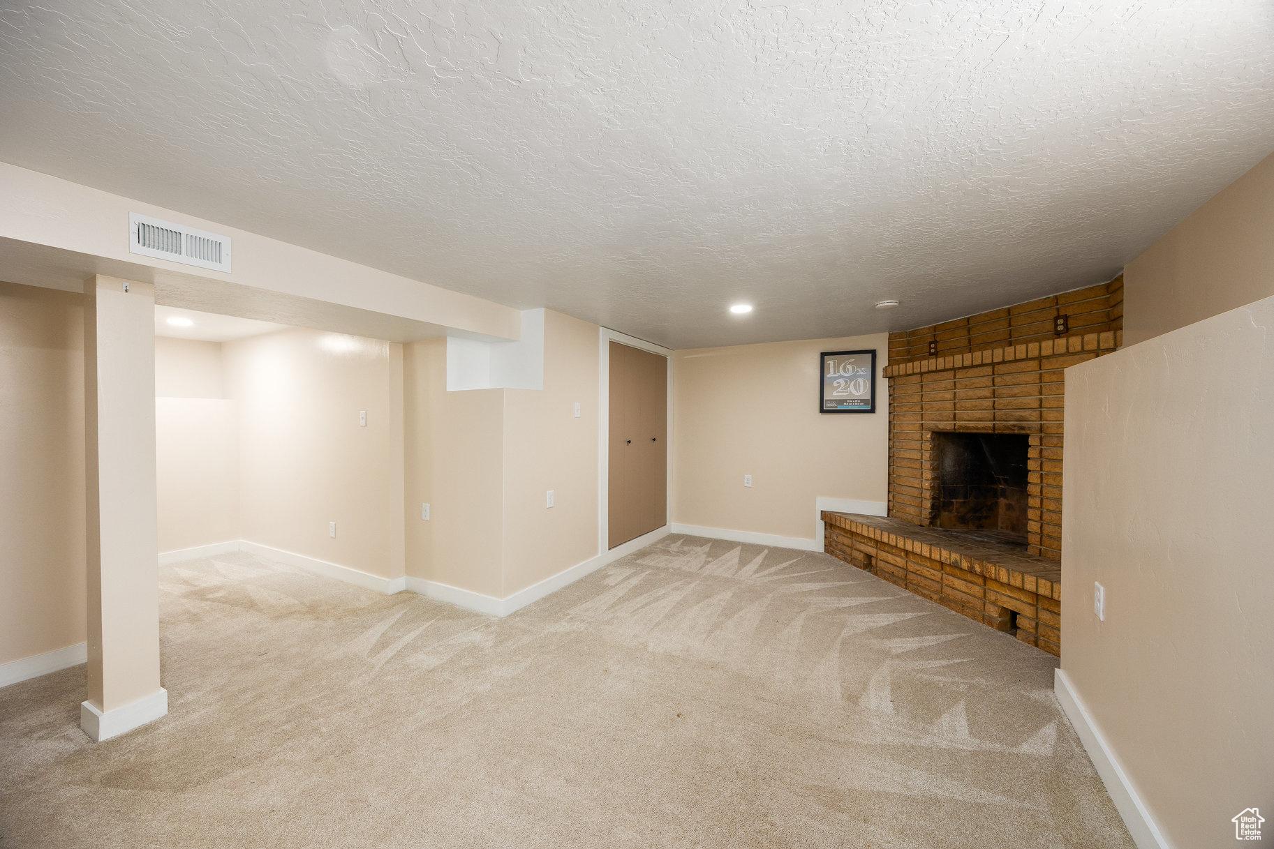 OAKWOOD - Residential