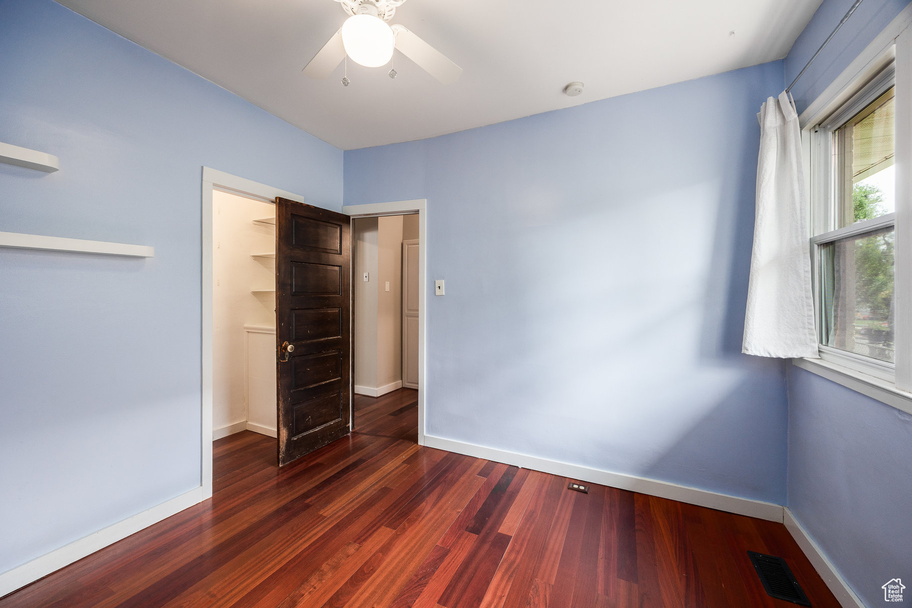 OAKWOOD - Residential