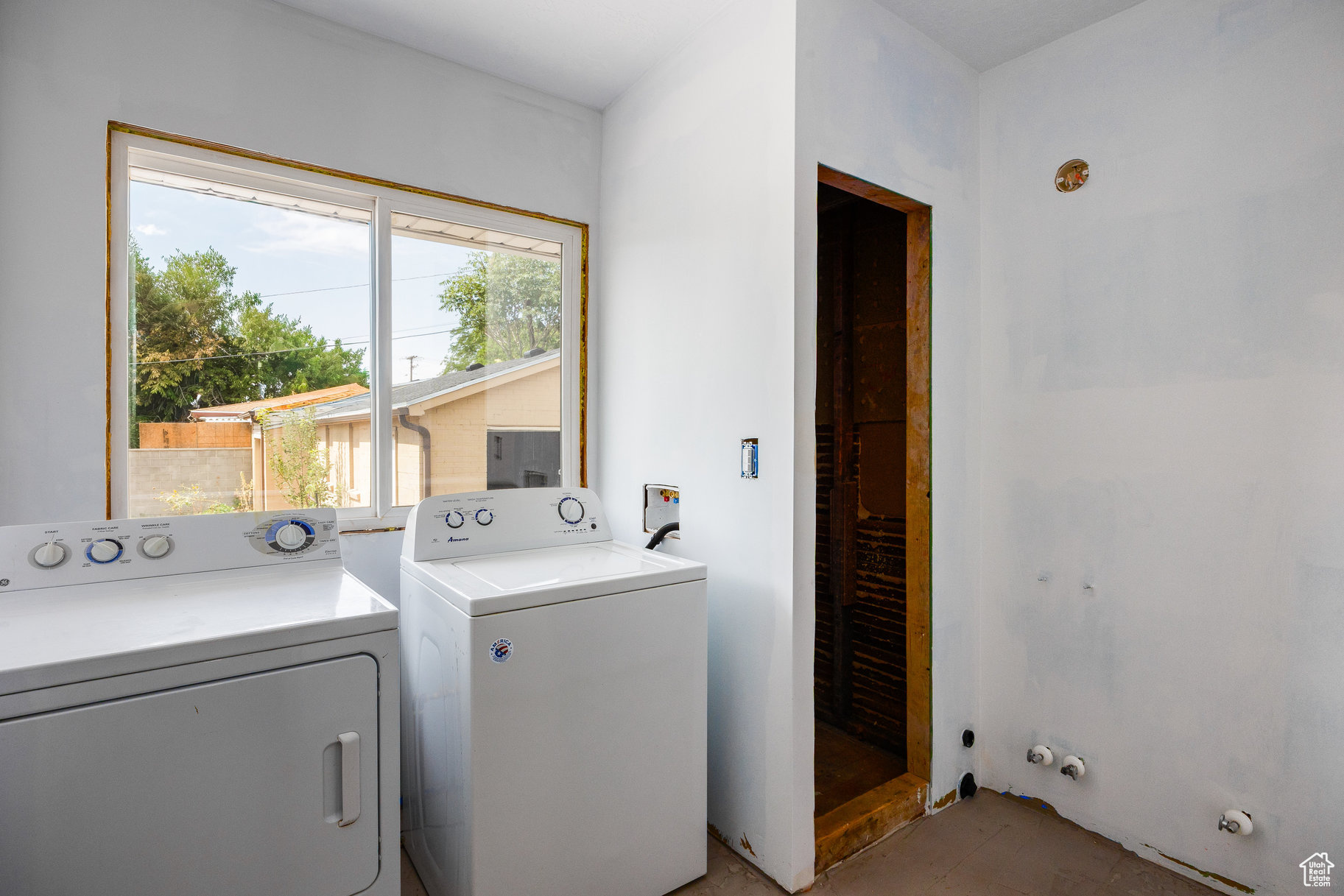 OAKWOOD - Residential